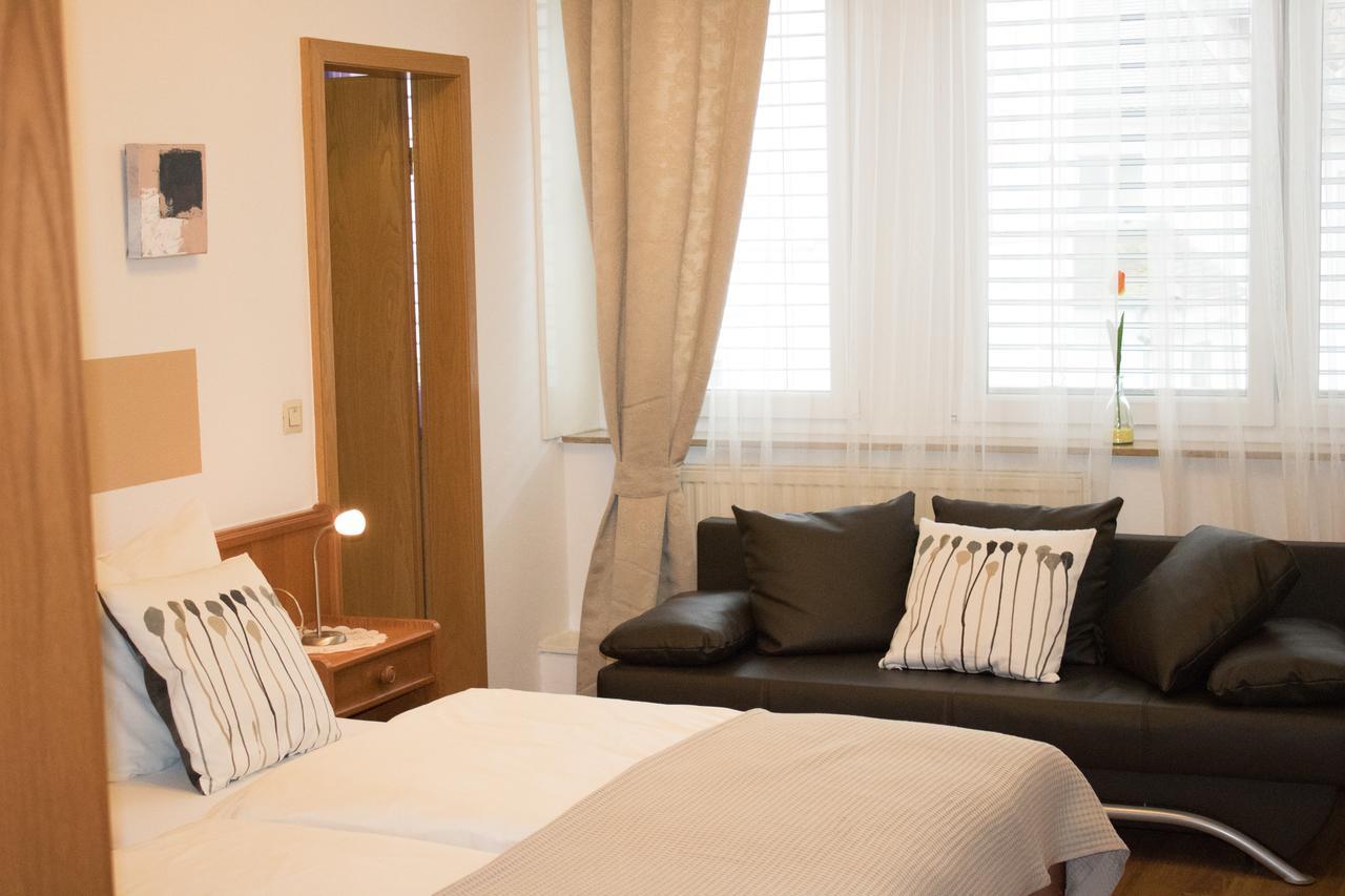Stadthotel Russelsheim المظهر الخارجي الصورة