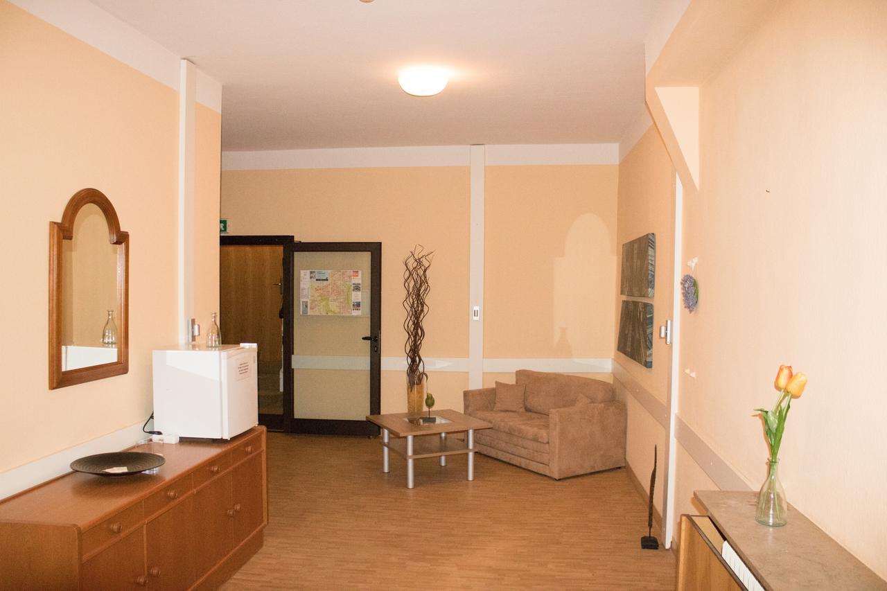Stadthotel Russelsheim المظهر الخارجي الصورة